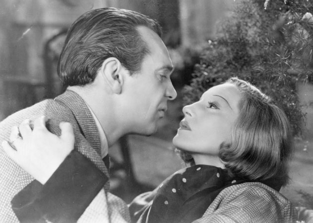 Raymond Massey and Elizabeth Bergner in Dreaming Lips